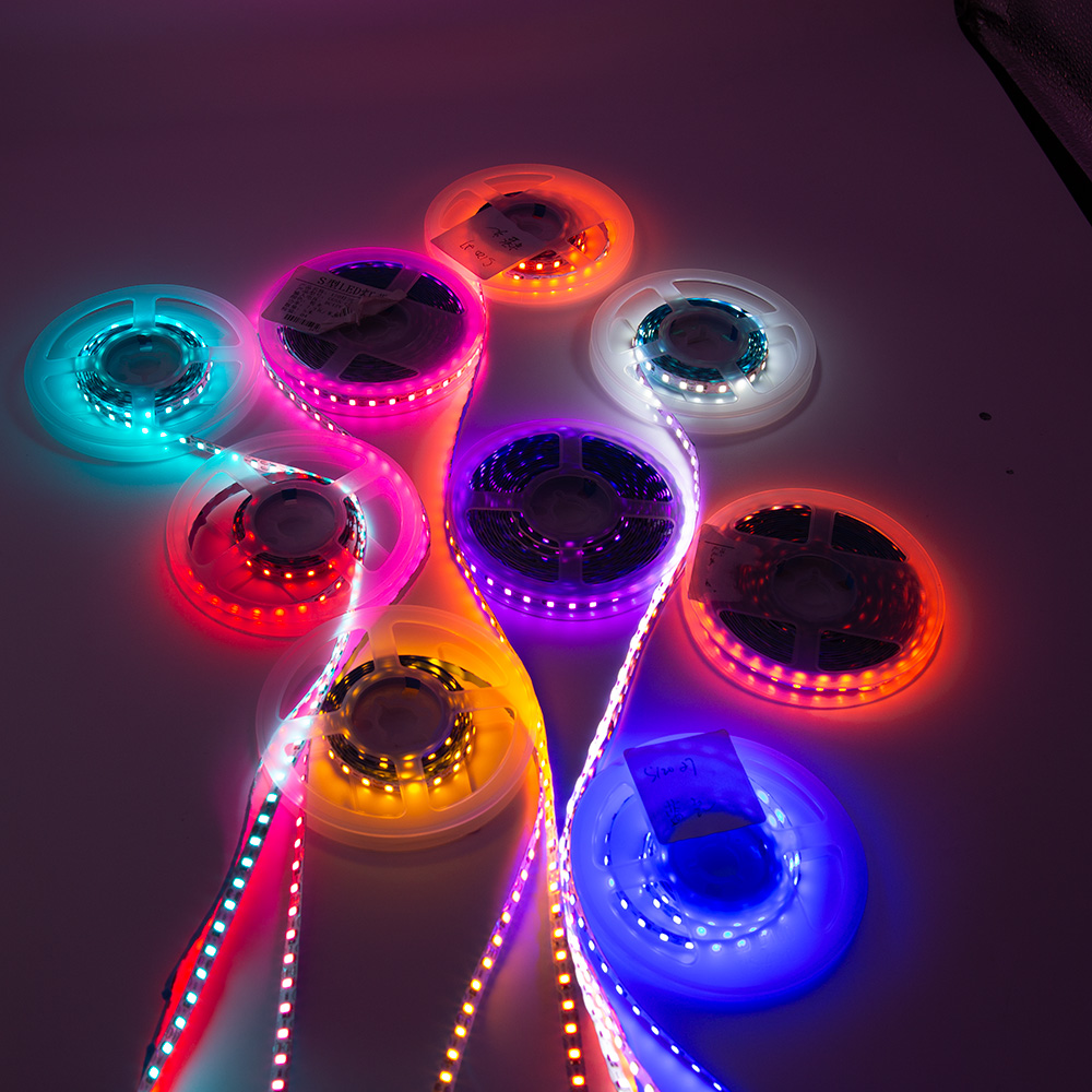 ZIGZAG STRIP-12V-120LED-6mm-3D CUT-7.2W-10000K - Image 4